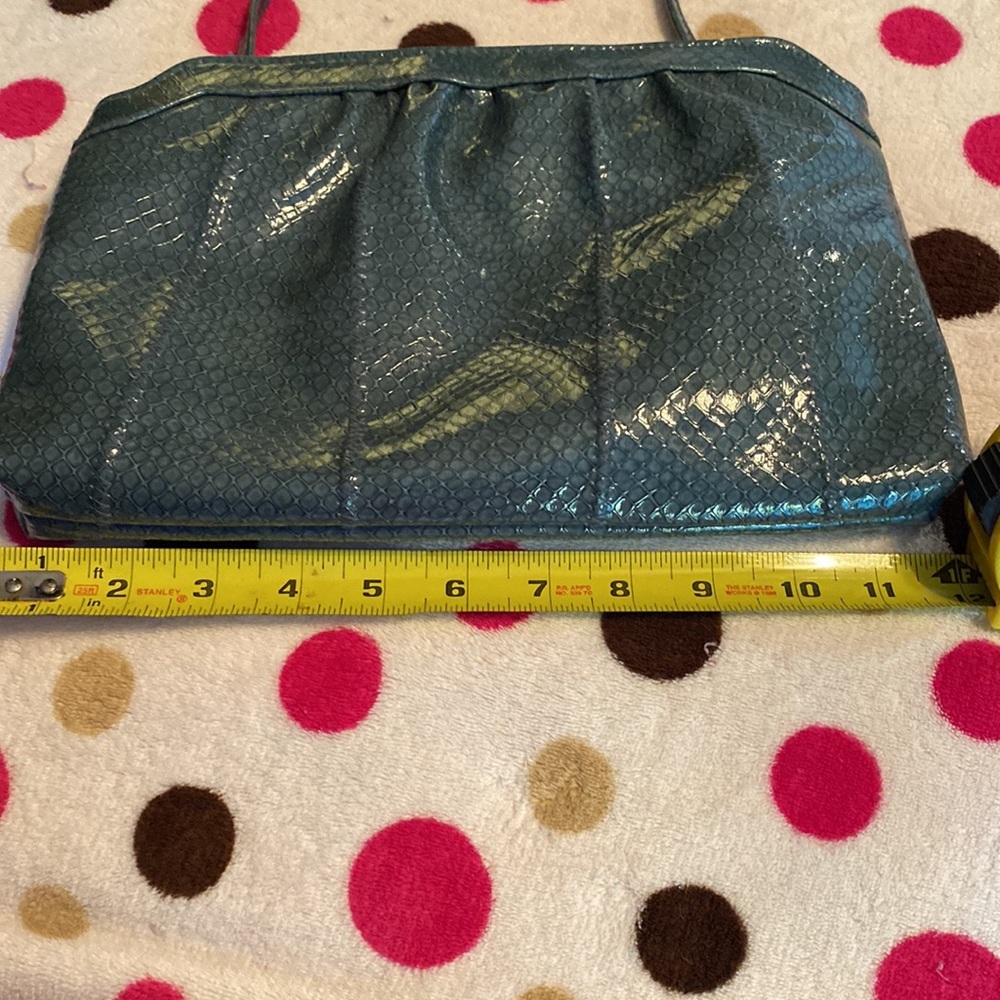 Purse - Picture 3 of 5